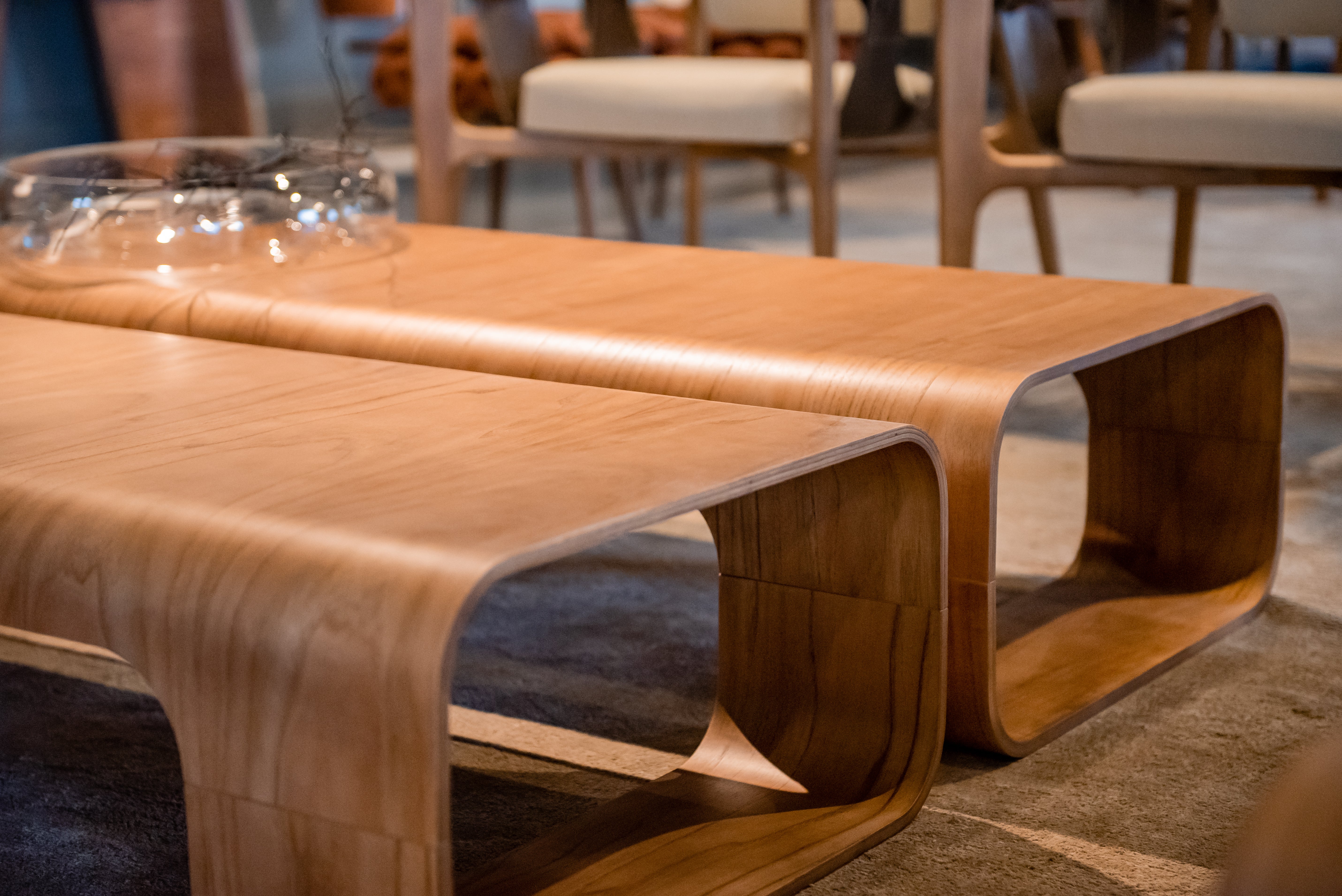 Mesa de Centro em Madeira de Canela (140cm) Onora