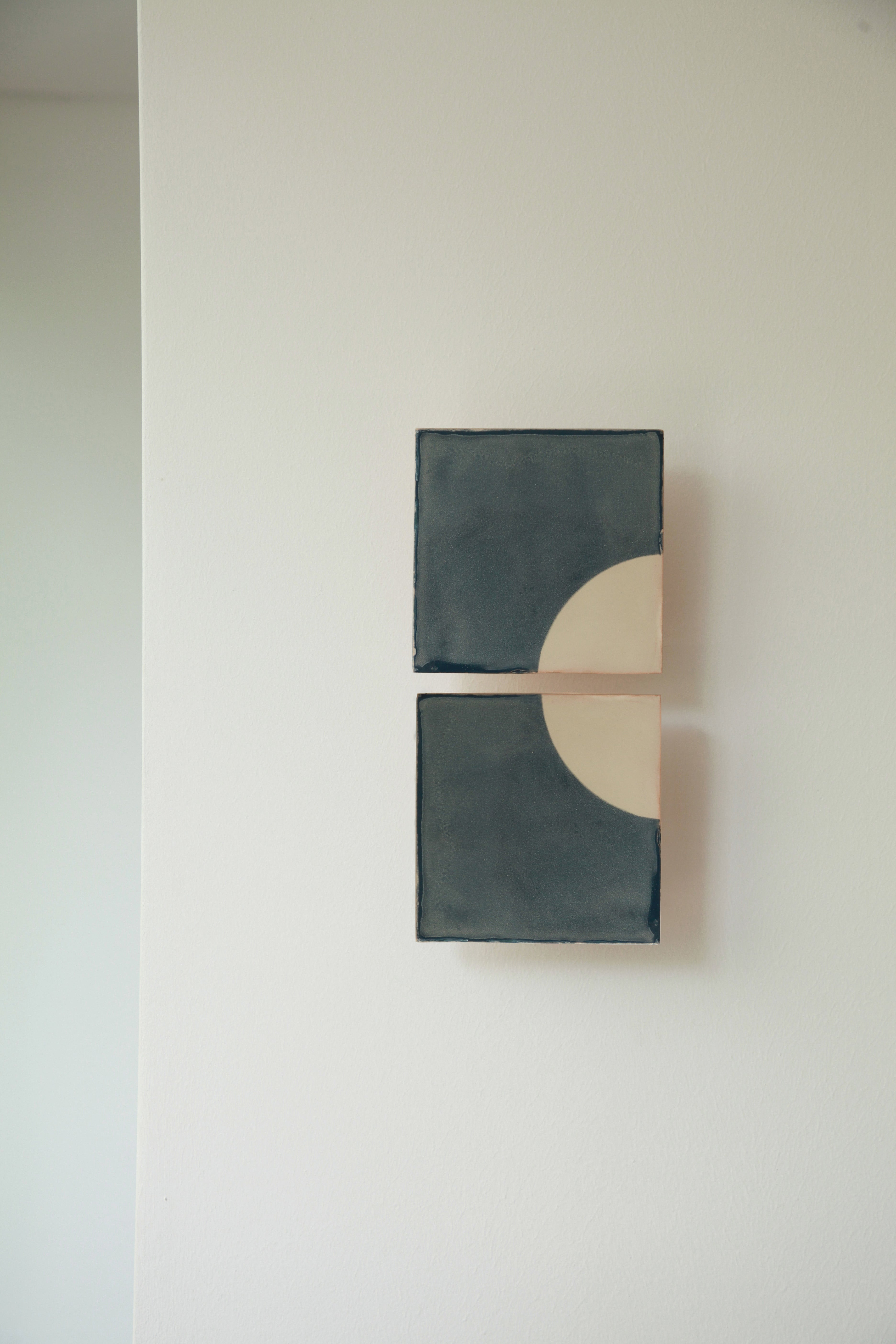 Candeeiro de Parede em Cerâmica Tiles Moon