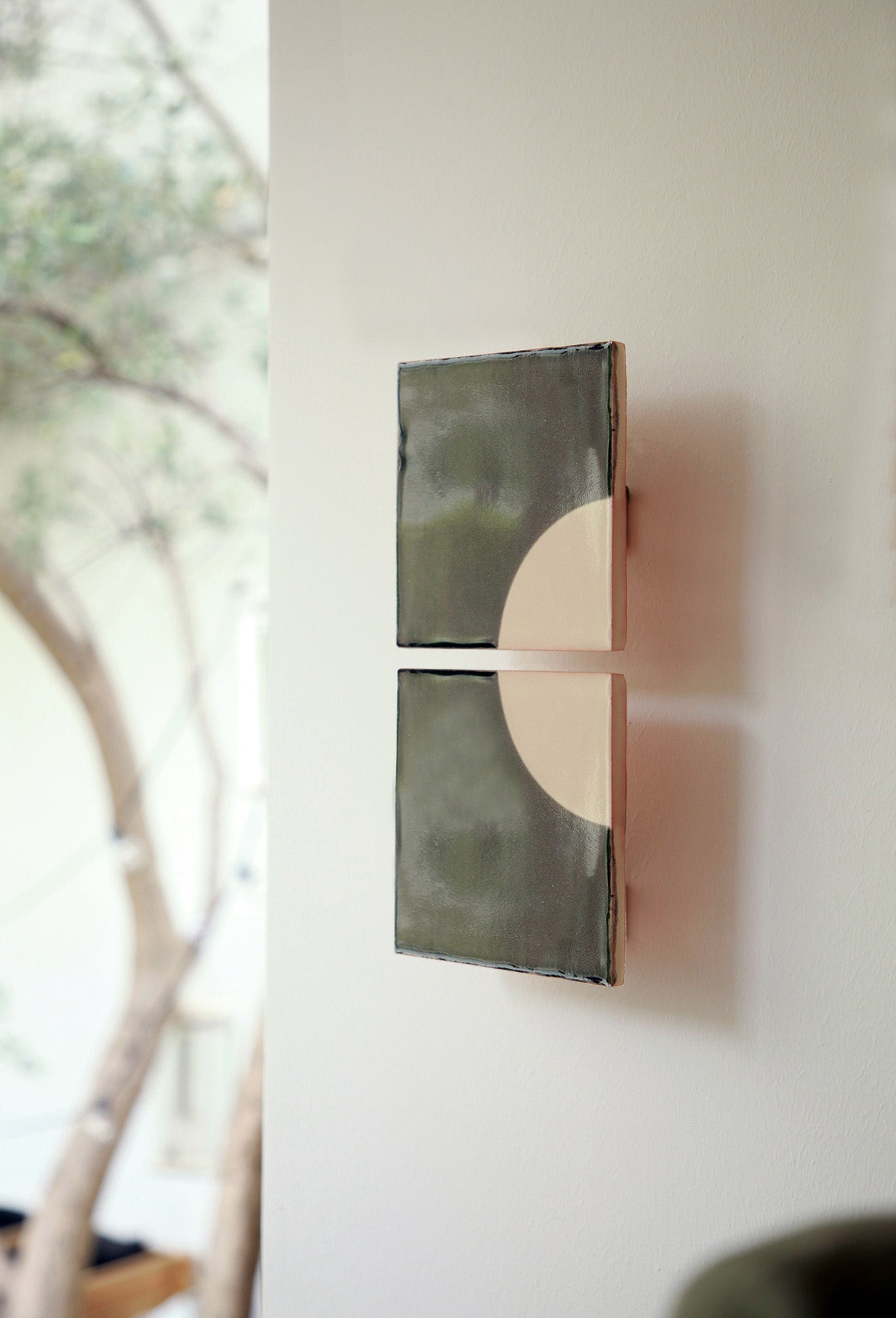 Candeeiro de Parede em Cerâmica Tiles Moon