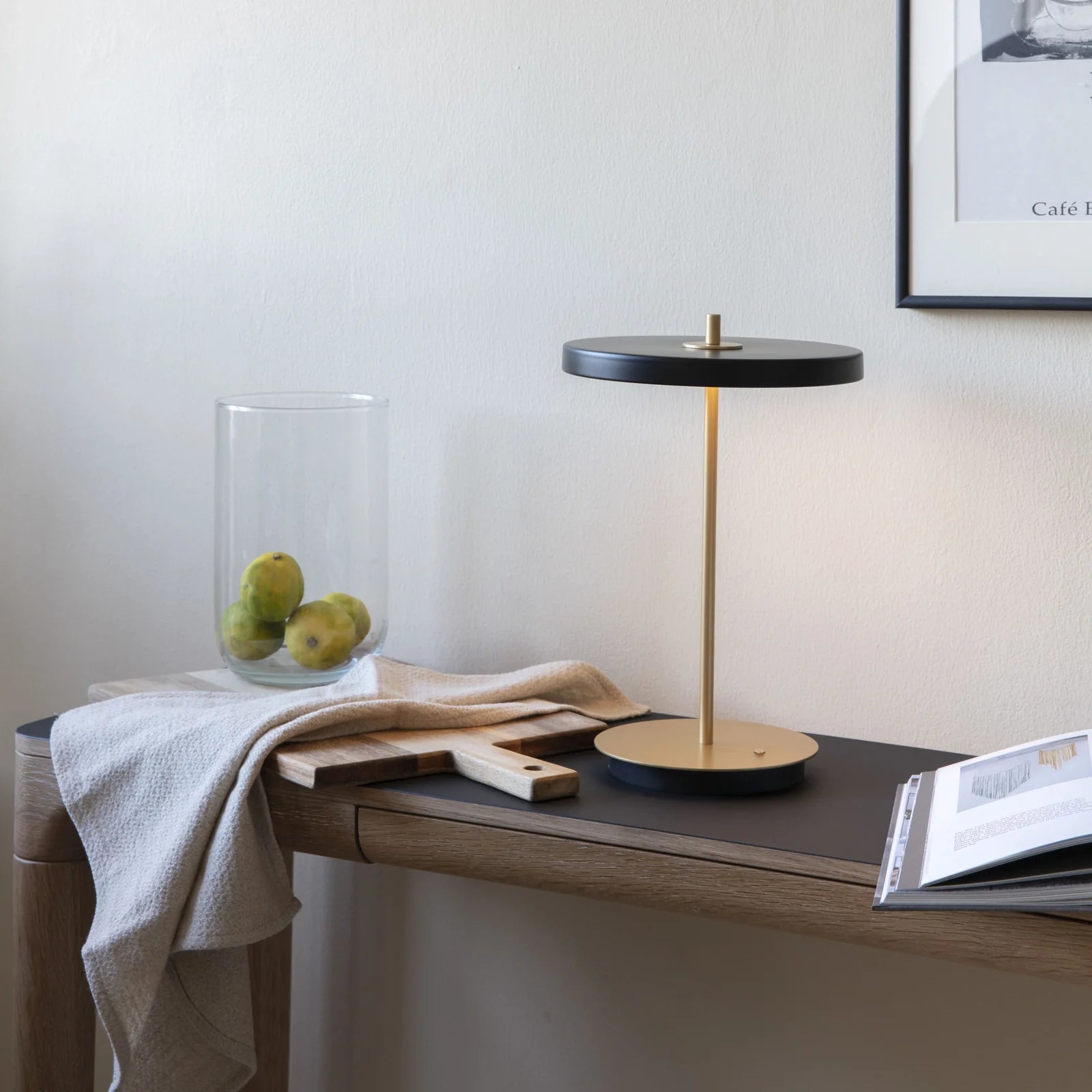 Asteria Wireless Dimmable Table Lamp