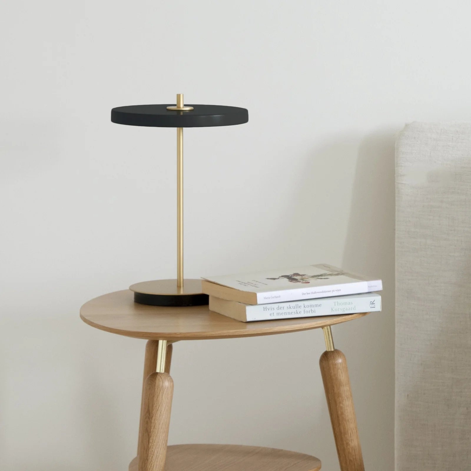Asteria Wireless Dimmable Table Lamp