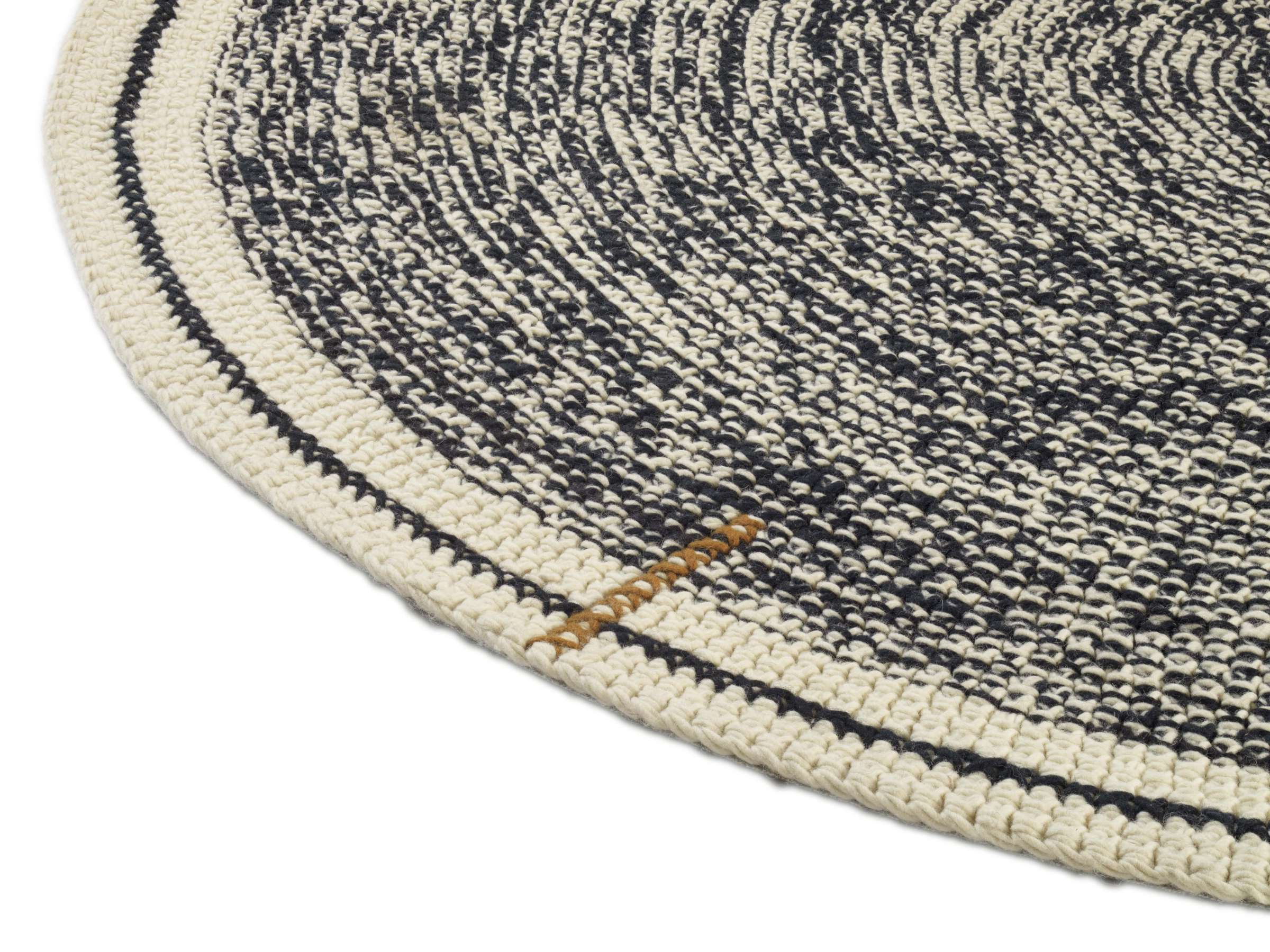 Tapete Redondo Crochet em Lã Oscar
