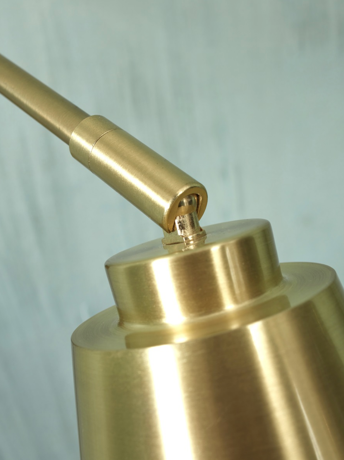 Bremen Gold Aluminum Wall Lamp