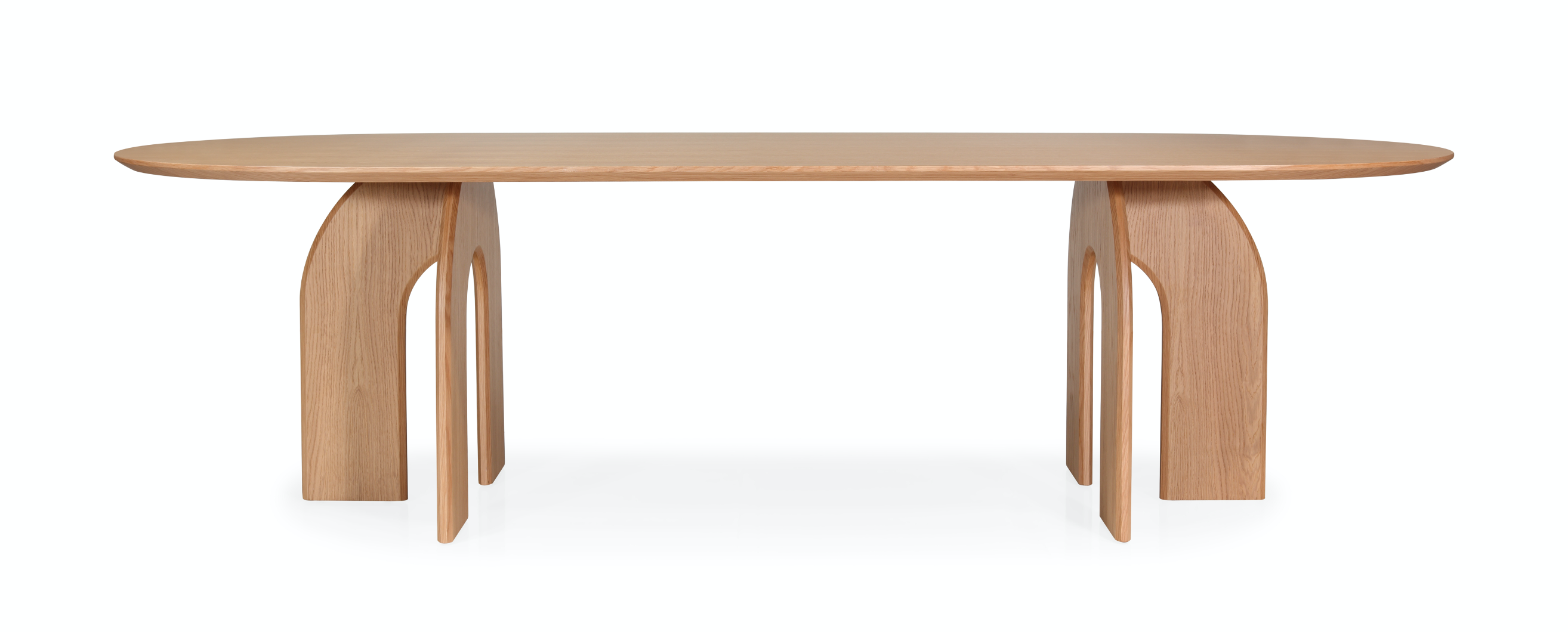 Mesa de Jantar Oval em Madeira Hana