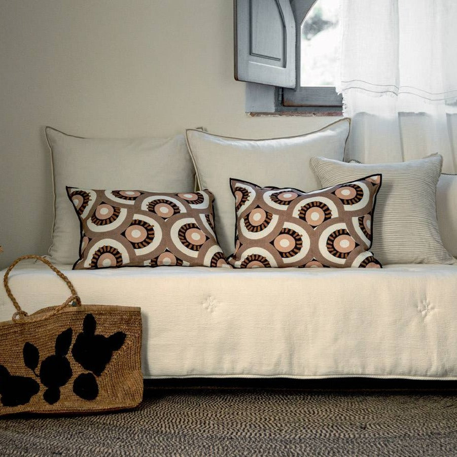 Rectangular Linen Cushion (50x45cm) Victoria