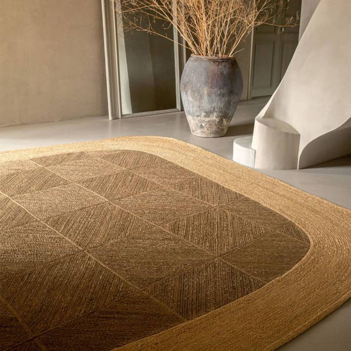 Tapete em Juta Forma Irregular (290x290cm) Yasabai