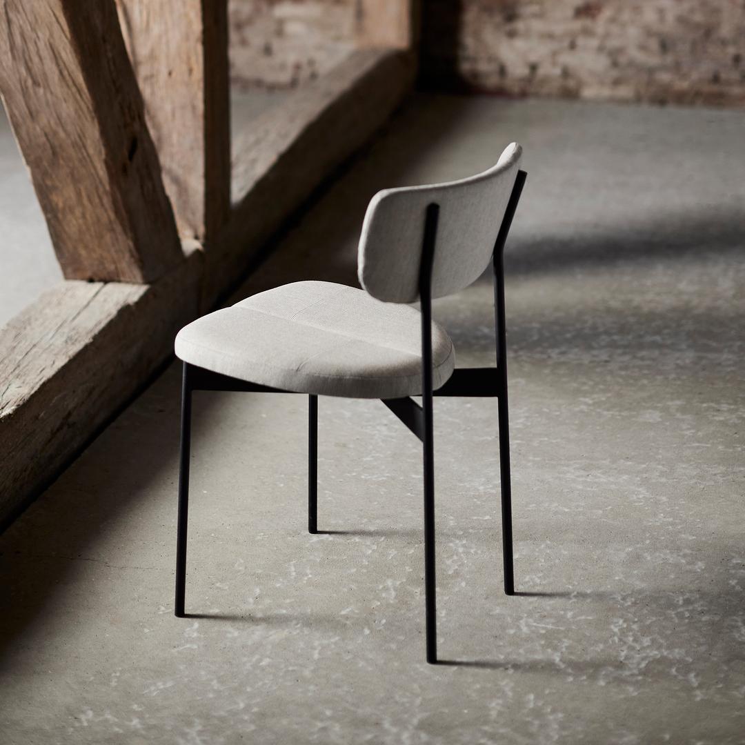 Chair in Wood and Tetra Grey Fabric
