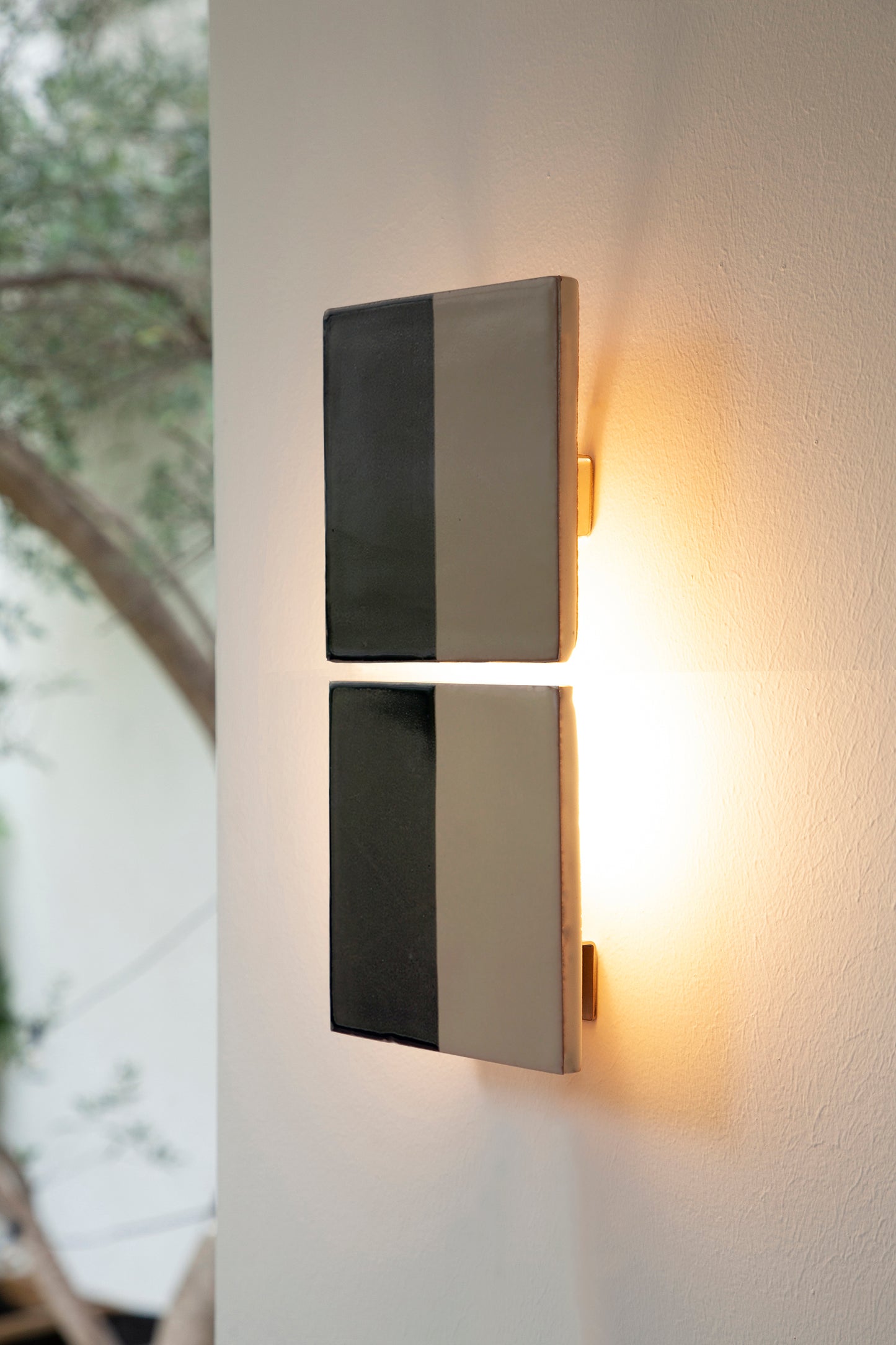 Tiles lines wall lamp