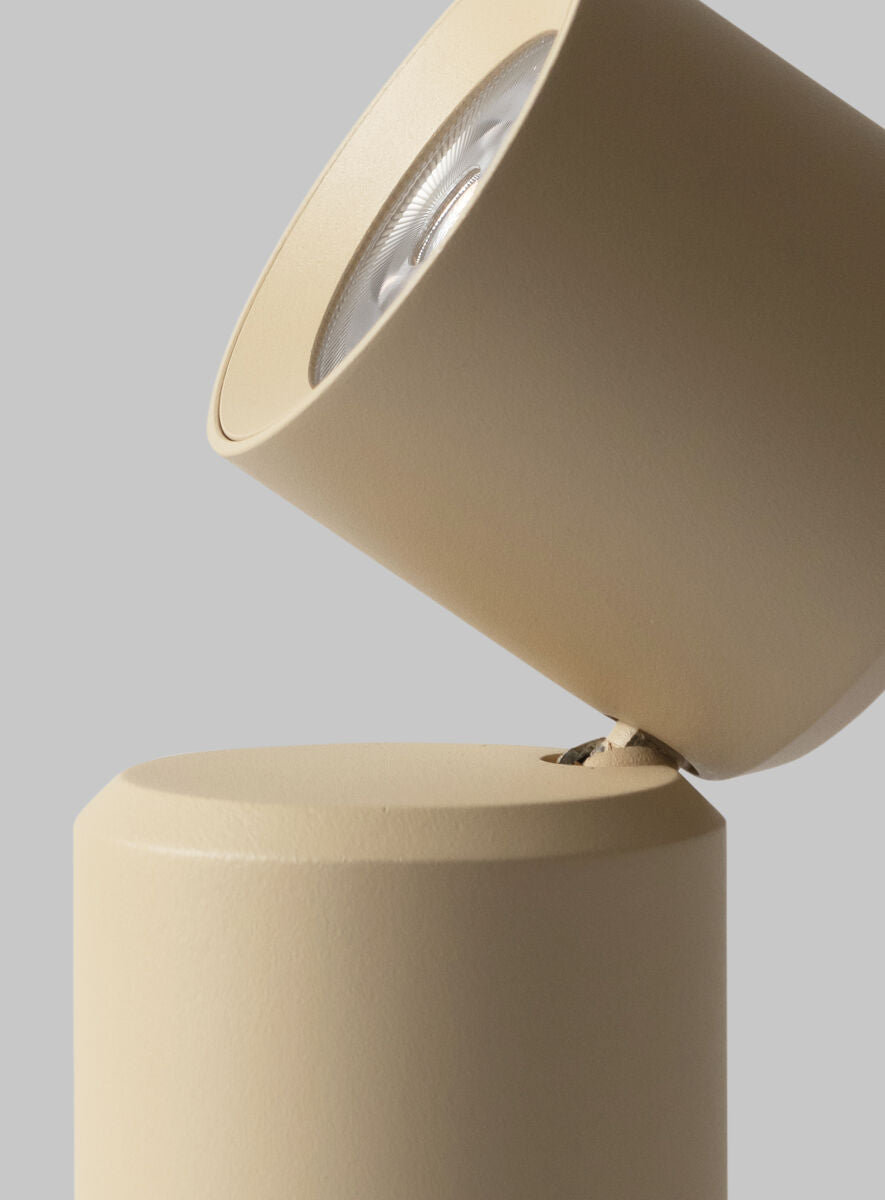Candeeiro Portátil de Mesa Milan