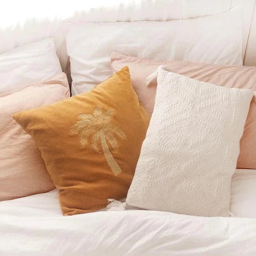 palm pillow